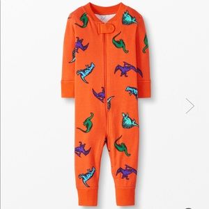 Hanna Andersson NWT Dino sleeper size 3T